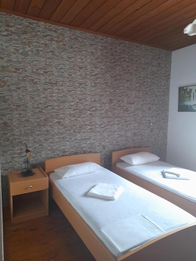 Therisso Rooms Thérison Extérieur photo