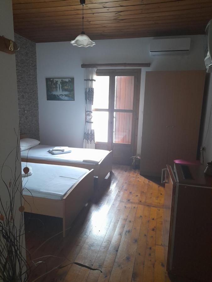 Therisso Rooms Thérison Extérieur photo